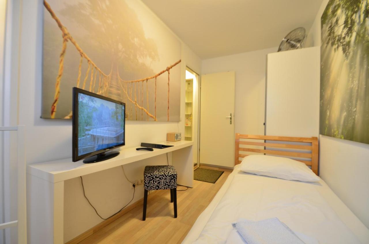 All-In Longterm Cozy Studio - Free Parkingcard For 21 District Wien Exterior foto